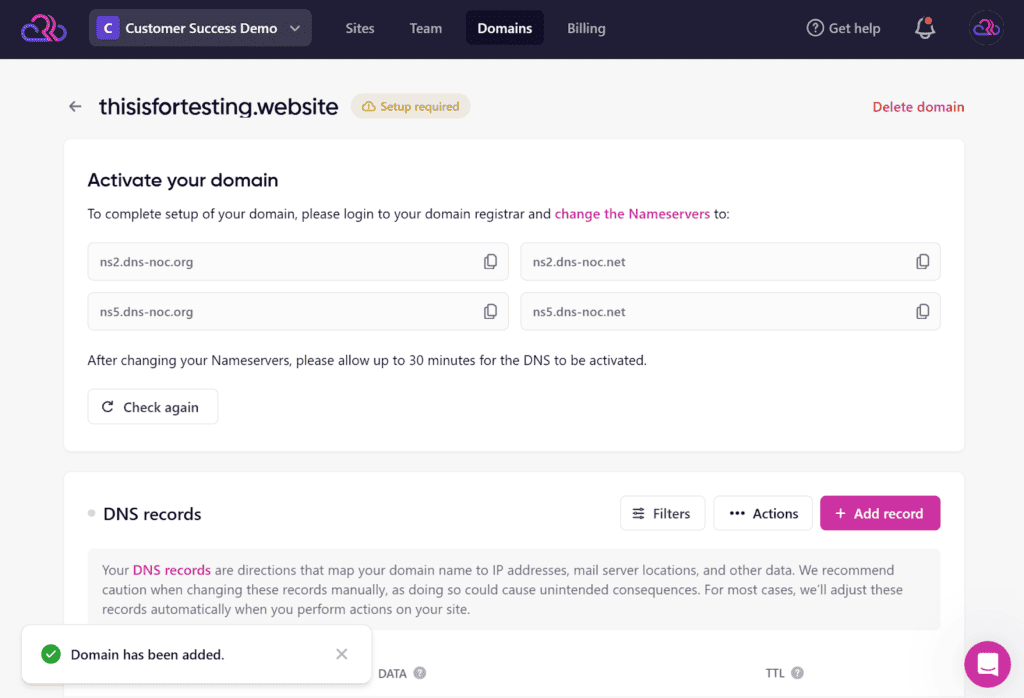 Manage DNS on Levamo